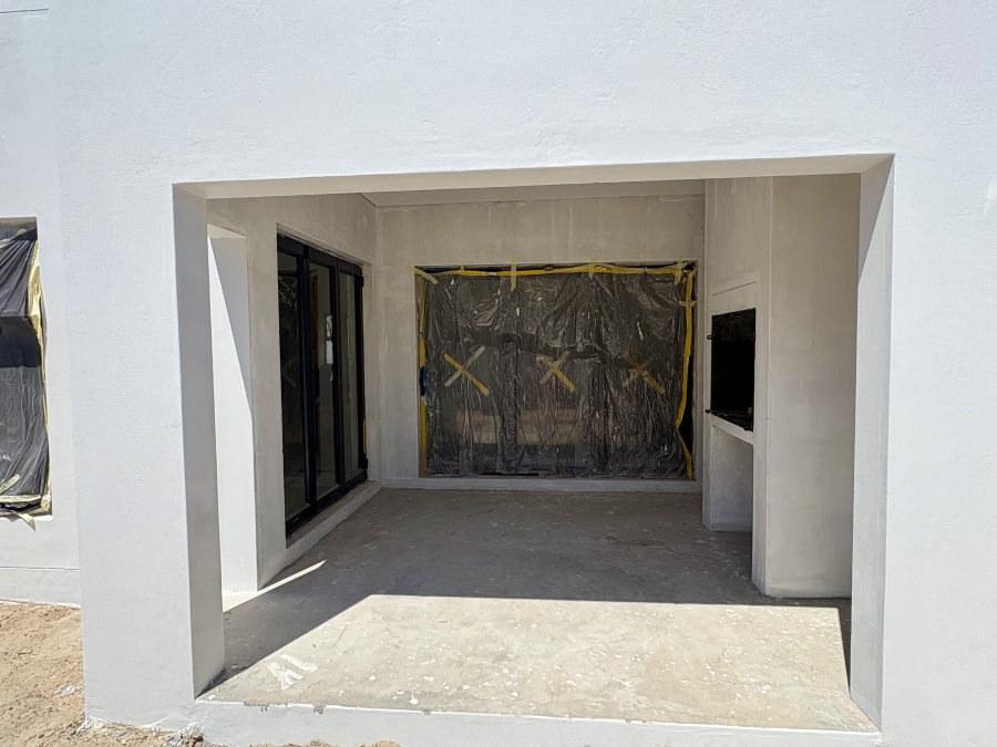4 Bedroom Property for Sale in Sandown Western Cape